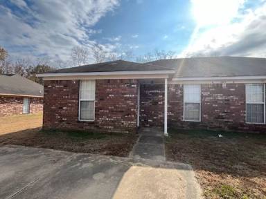 Main picture of 403 Bruce St