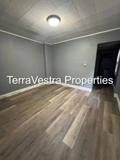 Main picture of 258 Sinnickson St