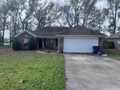 Main picture of 43 Nevada Ln