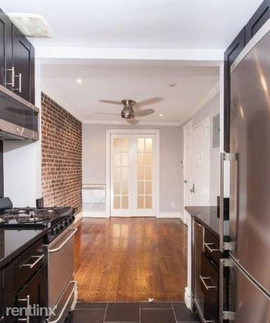 Main picture of 345 W 53rd St