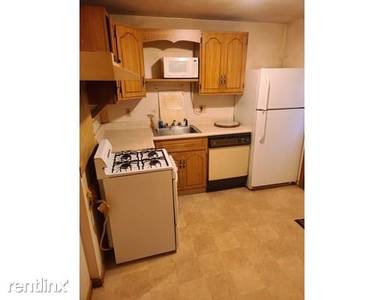 Main picture of 361 Crescent St