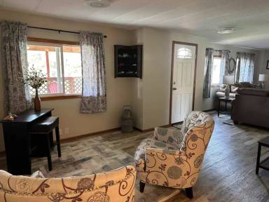 Main picture of 712 SE Railroad Ave