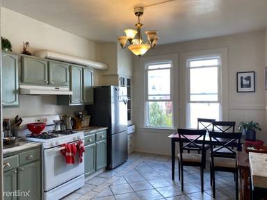 Main picture of 22 Landers St