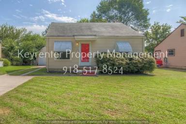 Main picture of 729 N Florence Pl
