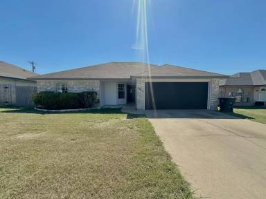 Main picture of 3410 Crescent Dr