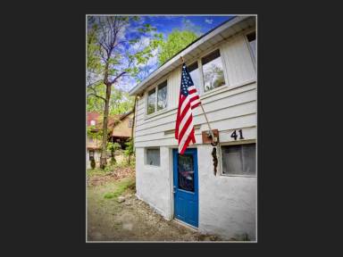 Main picture of 41 Woodland Cir S