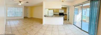 Main picture of 2903 SW Santa Barbara Pl
