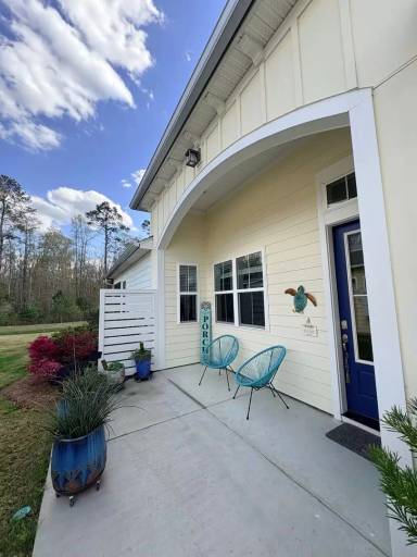 Main picture of 1481 Beachcomber Blvd