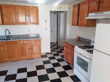Main picture of 3 Courtland St