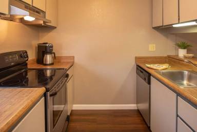 Main picture of Victorian Villas Apartments