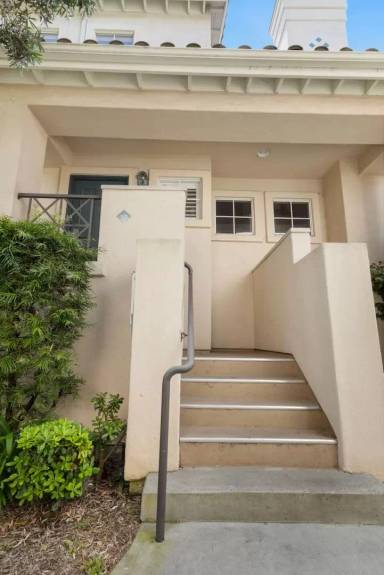Main picture of 97 Shorebreaker Dr