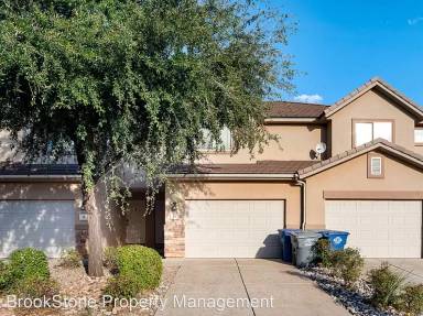 Main picture of 1000 E Bluff View Dr