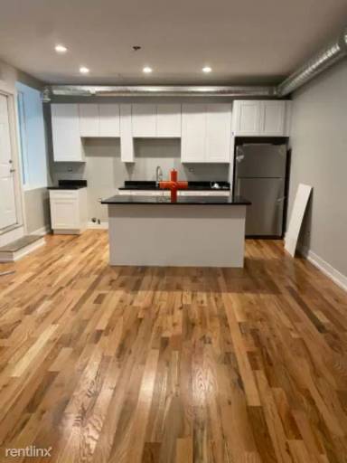 Main picture of 4236 S Cottage Grove Ave