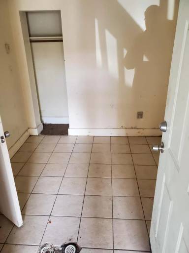 Main picture of 20 Trinity Place - BSMT