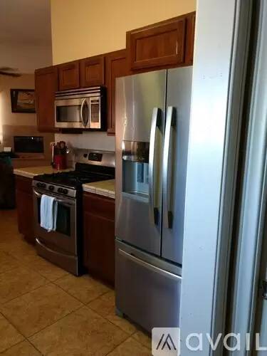 Main picture of 60383 Fairmount Dr