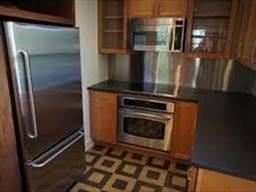Main picture of 159 Saint Botolph St