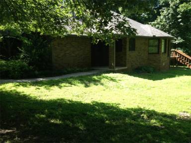 Main picture of 28 Plymouth Ct