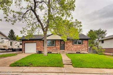 Main picture of 2067 E 115th Pl