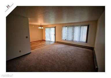 Main picture of 2400 S Sycamore Ave
