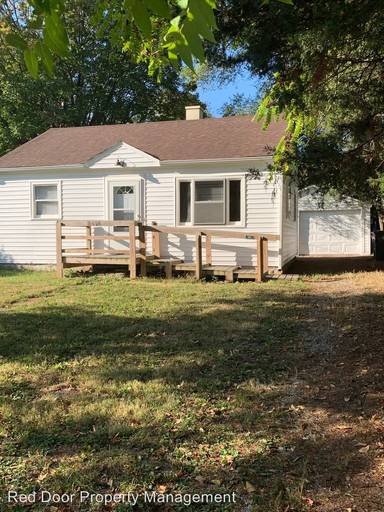 Main picture of 2418 N Centennial St