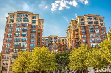 Main picture of Hudson Club