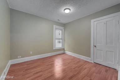 Main picture of 1890 W 54th St