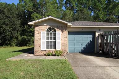 Main picture of 410 Bay Pine Villa Dr
