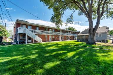 Main picture of 1251 Upham St