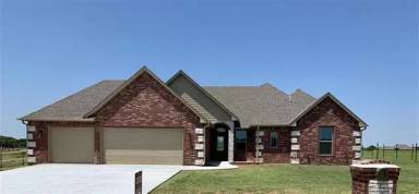 Main picture of 5380 NE Snowy Owl Rd