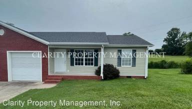 Main picture of 151 Ashley Ct NE