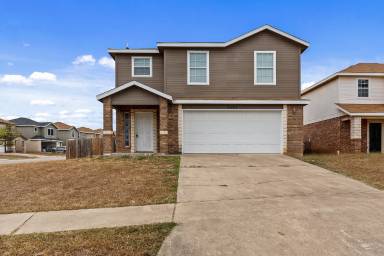 Main picture of 2405 Waterfall Dr