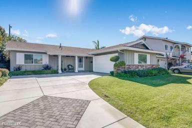 Main picture of 6054 Fred Dr