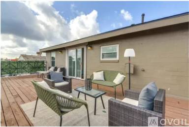 Main picture of 6124 Long Dr