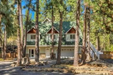 Main picture of 18832 River Woods Dr