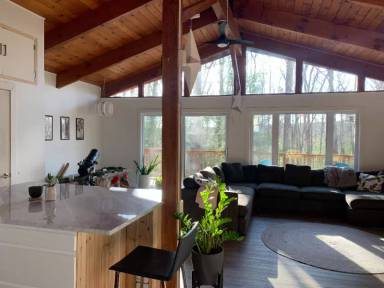 Main picture of 99 Cedar Rdg