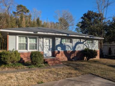 Main picture of 914 Lake Rushin Dr