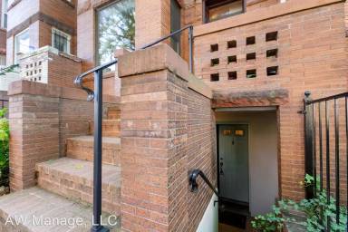 Main picture of 2229 1st St NW