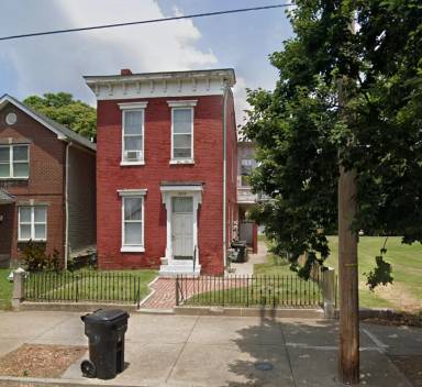 Main picture of 1519 W Jefferson St