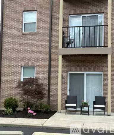 Main picture of 732 Ohio Pike