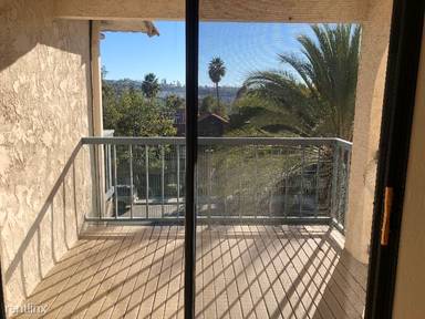 Main picture of 2340 Caringa Way