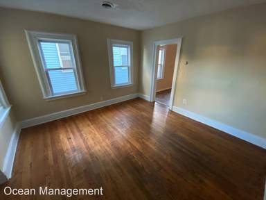 Main picture of 338 Poplar St