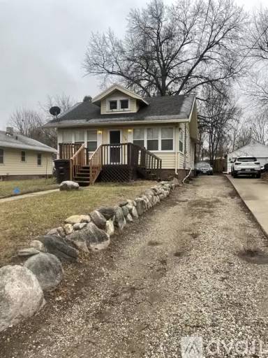 Main picture of 1501 Mattern Ave