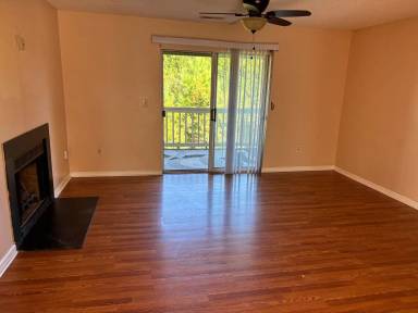 Main picture of 240 Myrtle Greens Dr
