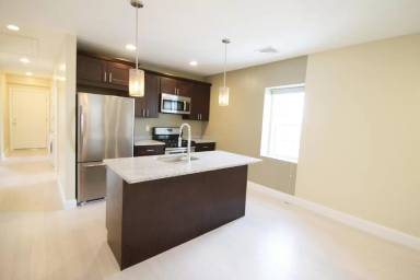 Main picture of 19 America St