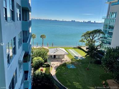 Main picture of Bay Park Towers
