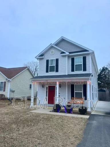Main picture of 5705 Lucas St