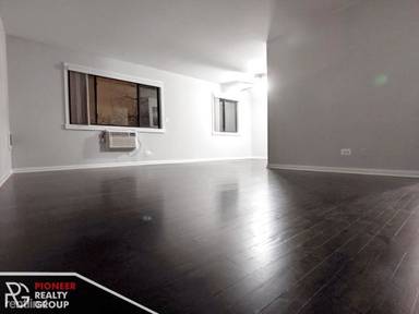 Main picture of 7545 N Winchester Ave