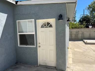Main picture of 7537 Loma Verde Ave