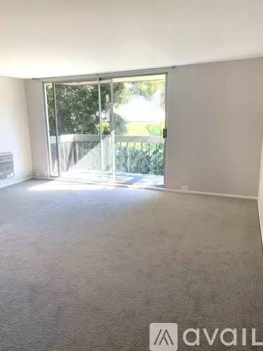 Main picture of 758 Kingston Ave