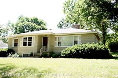 Main picture of 1941 Montgomery Dr